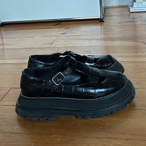 Burberry Embossed Leather T-Bar Mary Jane Platforms - Picture 2 of 3